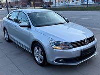 Gebraucht VW Jetta Comfortline 105 PS (77 kW) 2011 Silber Limousine