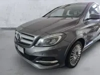 Gebraucht Mercedes B200 156 PS (114 kW) 2016 Grau Kleinwagen