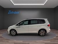 Gebraucht VW Touran Highline 150 PS (110 kW) 2025 Weiß Van / Kleinbus