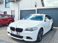 gebraucht BMW 530 d xDrive Touring/M-Paket/Head-up/Pano/Kamera