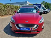 Gebraucht Ford Focus Cool & Connect 101 PS (74 kW) 2019 Rot Limousine