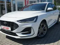 Gebraucht Ford Focus ST-Line 125 PS (91 kW) 2023 Weiß Limousine