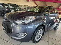 Gebraucht Hyundai ix20 Classic 90 PS (66 kW) 2016 Grau Kleinwagen