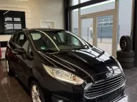 Gebraucht Ford Fiesta 80 PS (58 kW) 2015 Schwarz Kleinwagen