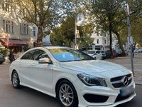 Gebraucht Mercedes CLA180 AMG line 122 PS (89 kW) 2015 Weiß Limousine