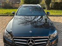 Gebraucht Mercedes E200 150 PS (110 kW) 2019 Schwarz Kombi