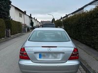 Gebraucht Mercedes E200 162 PS (119 kW) 2005 Silber Limousine
