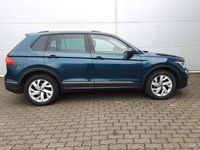 Gebraucht VW Tiguan Active 150 PS (110 kW) 2022 Nightshade blue SUV