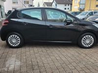 gebraucht Peugeot 208 Active