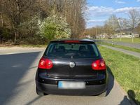 Gebraucht VW Golf V 105 PS (77 kW) 2006 Schwarz Kleinwagen