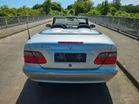 Gebraucht Mercedes CLK200 136 PS (100 kW) 1998 Silber Cabrio