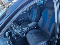 Gebraucht Audi A3 Attraction 150 PS (110 kW) 2013 Schwarz Kombi