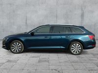 Gebraucht Skoda Superb Style 218 PS (160 kW) 2022 Lavablau metallic Kombi
