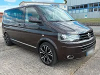 Gebraucht VW Multivan Highline 180 PS (132 kW) 2012 Braun Van / Kleinbus