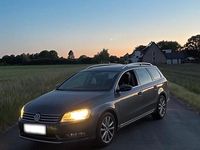 Gebraucht VW Passat Highline 105 PS (77 kW) 2011 Grau Kombi