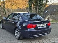 Gebraucht BMW 325 218 PS (160 kW) 2009 Blau Limousine