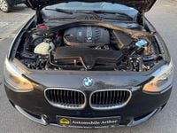 Gebraucht BMW 118 Advantage 143 PS (105 kW) 2014 Schwarz Kleinwagen