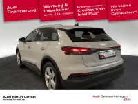 Gebraucht Audi Q4 e-tron Comfort 150 kW (204 PS) 2023 Gletscherweiß metallic SUV