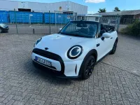 Gebraucht Mini Cooper Cabriolet Classic 136 PS (100 kW) 2023 Nanuq white perlmut Cabrio