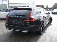 gebraucht Volvo V90 Ultimate, B4 /Bright/FourC/B&W/AHK/360°/Pano