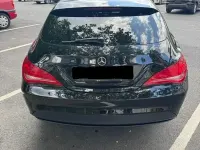 Gebraucht Mercedes CLA180 Shooting Brake 122 PS (89 kW) 2015 Schwarz Kombi