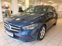 Gebraucht Mercedes B200 163 PS (119 kW) 2021 Blau Van / Kleinbus