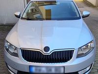 Gebraucht Skoda Octavia 110 PS (80 kW) 2014 Silber Kleinwagen