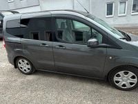 Gebraucht Ford Tourneo Courier 101 PS (74 kW) 2017 Grau Van / Kleinbus