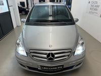 Gebraucht Mercedes B200 140 PS (102 kW) 2005 Silber Van / Kleinbus