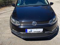 Gebraucht VW Polo 90 PS (66 kW) 2016 Schwarz Limousine
