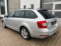 Gebraucht Skoda Octavia Style 150 PS (110 kW) 2017 Brilliantsilber metallic (metallic) Kombi