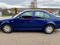 Gebraucht VW Bora Highline 105 PS (77 kW) 2000 Blau Limousine