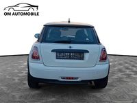 Gebraucht Mini ONE 75 PS (55 kW) 2012 Weiß Kleinwagen