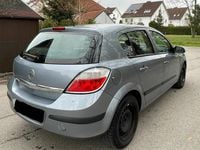 Gebraucht Opel Astra 105 PS (77 kW) 2004 Grau Limousine