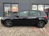 Gebraucht VW Golf VI Style 105 PS (77 kW) 2012 Schwarz Kleinwagen