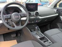 Gebraucht Audi Q2 S-Line 150 PS (110 kW) 2026 Daytonagrau perleffekt SUV