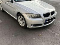 Gebraucht BMW 318 143 PS (105 kW) 2008 Silber Limousine