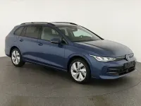 Neu VW Golf VIII Life 150 PS (110 kW) 2026 Anemonenblau metallic Kombi