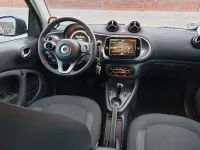Gebraucht Smart ForTwo Coupé 60 kW (82 PS) 2022 Silber Kleinwagen