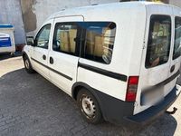 Gebraucht Opel Combo 69 PS (50 kW) 2004 Weiß Van / Kleinbus