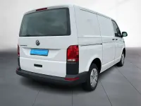 Gebraucht VW Transporter 110 PS (80 kW) 2022 Candyweiß Van