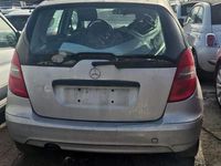 Gebraucht Mercedes A160 95 PS (69 kW) 2011 Silber Kleinwagen
