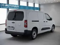 Gebraucht Peugeot Partner Premium 102 PS (75 kW) 2024 Weiß Van / Kleinbus