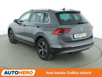 Gebraucht VW Tiguan Highline 150 PS (110 kW) 2020 Grau SUV