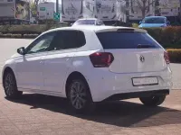Gebraucht VW Polo Highline 95 PS (69 kW) 2019 Weiß Kleinwagen