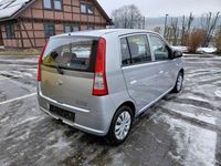 Gebraucht Daihatsu Cuore Plus 58 PS (42 kW) 2006 Silber Kleinwagen