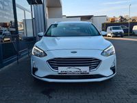 Gebraucht Ford Focus Cool & Connect 125 PS (91 kW) 2020 Weiß Kombi