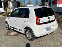 Używany Seat Mii FR 60 KM (44 kW) 2019 Biały Hatchback