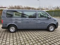 Gebraucht VW Transporter 150 PS (110 kW) 2022 Grau Van