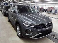 Gebraucht VW T-Roc Life 116 PS (85 kW) 2024 Grau SUV